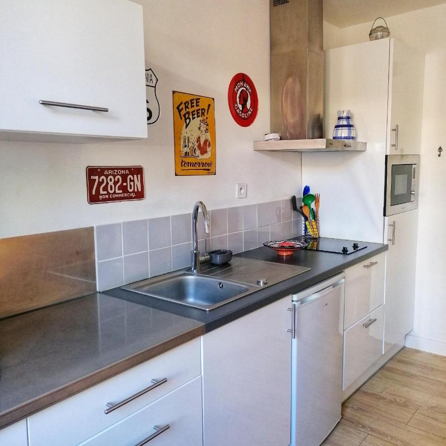 Les Mariettes Apartment ลาโรแชล ภายนอก รูปภาพ